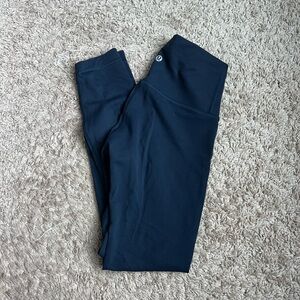 Lululemon wunder train leggings. Navy. Size 2